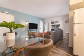 Homey Relaxed 2BR Home near Hollywood DTLA